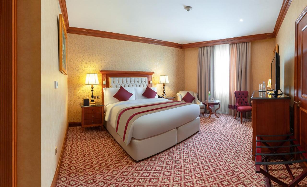 Deluxe Zimmer mit Kingsize-Bett