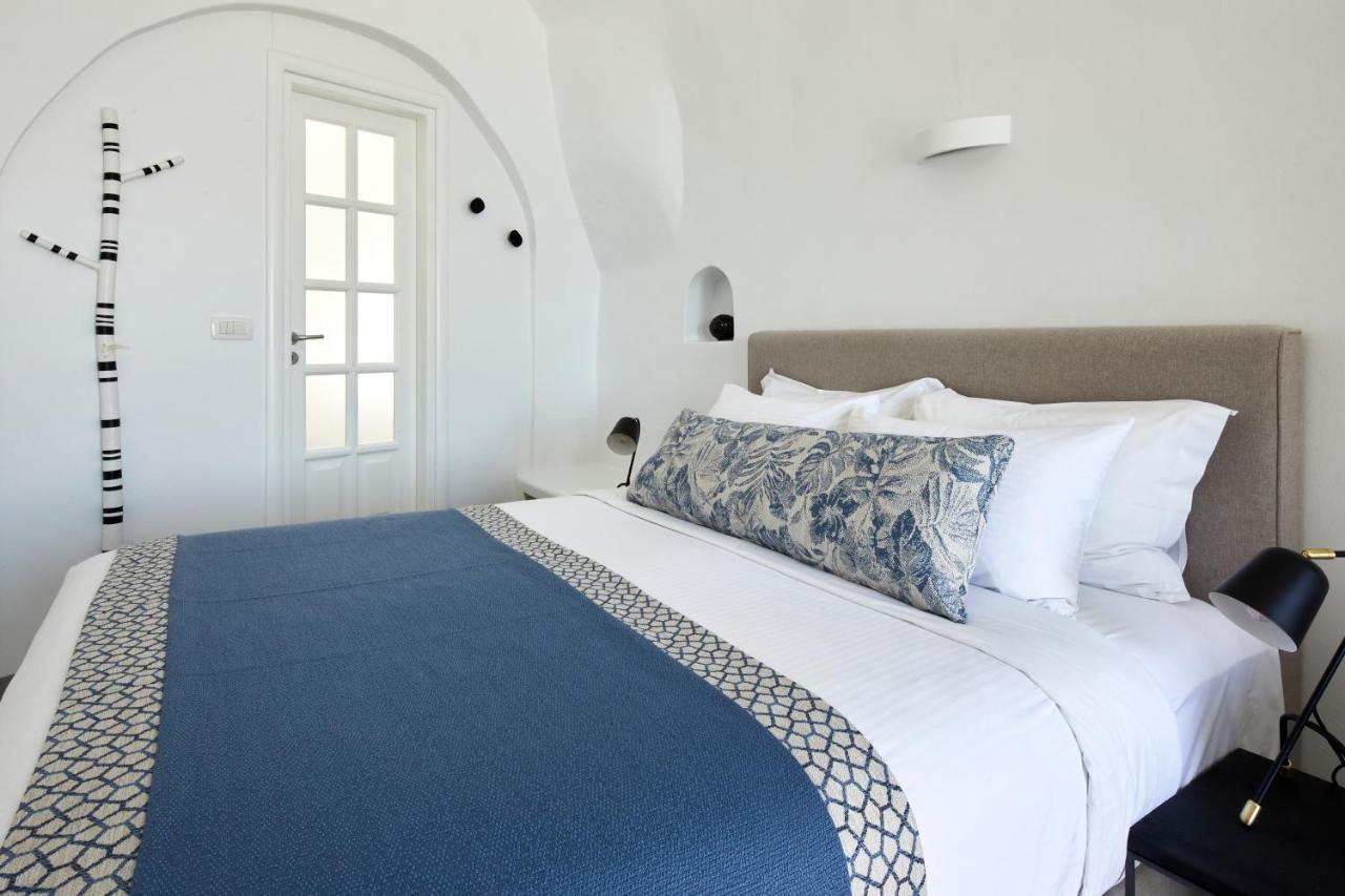 Executive Höhlen-Suite mit Whirlpool im Freien und Blick auf die Caldera