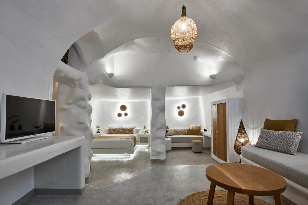Grand Suite Cave mit beheiztem Außenpool und Whirlpool