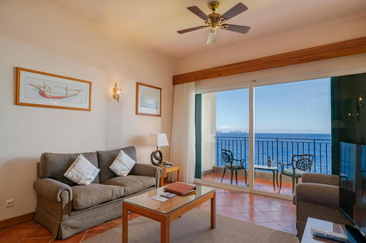 Junior Suite mit Balkon und Meerblick