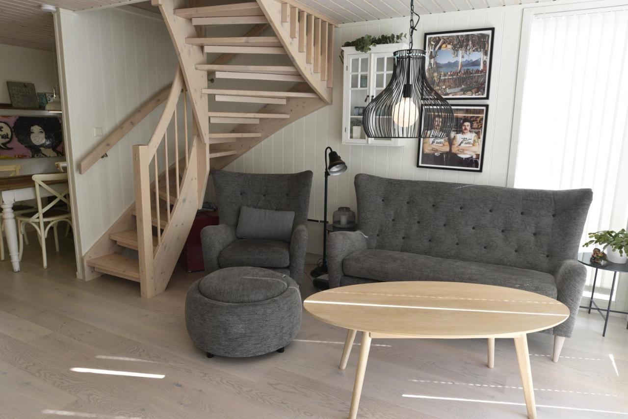 Standard Cottage