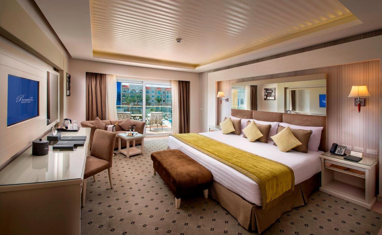 Deluxe Junior Suite mit Whirlpool, Meer- und Poolblick und VIP-Paket