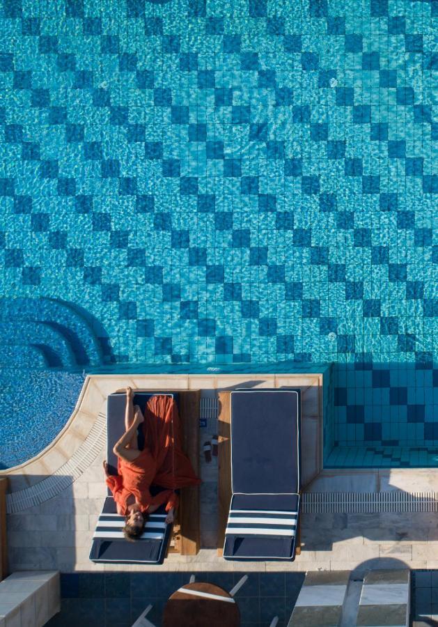 Suite mit Meerblick und Gemeinschaftspool