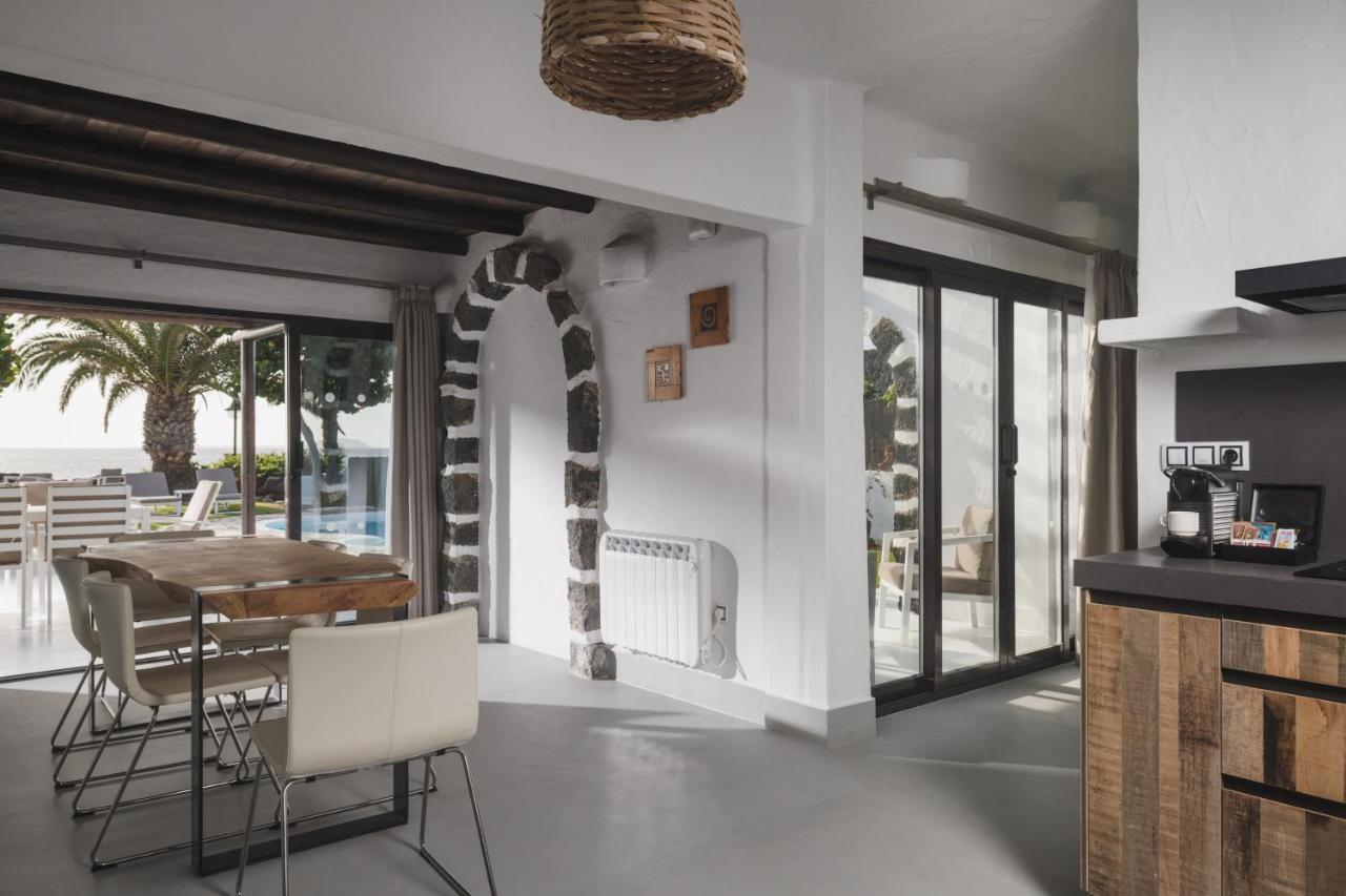 Villa mit 3 Schlafzimmern, Meerblick und privatem Pool
