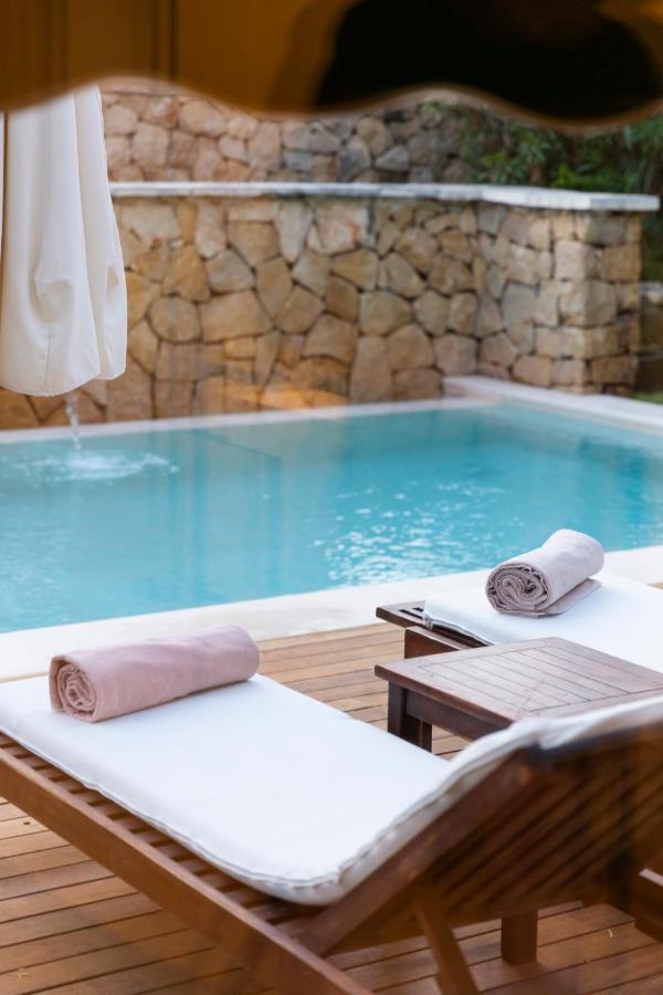 Villa Bali mit eigenem Pool (3 Erwachsene + 2 Kinder)