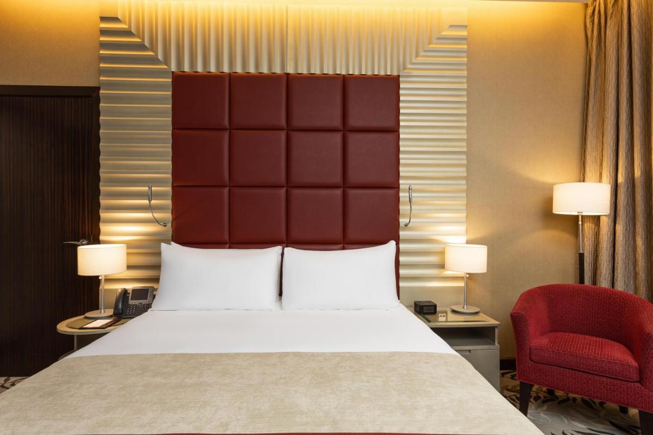 Standard Zimmer mit Kingsize-Bett