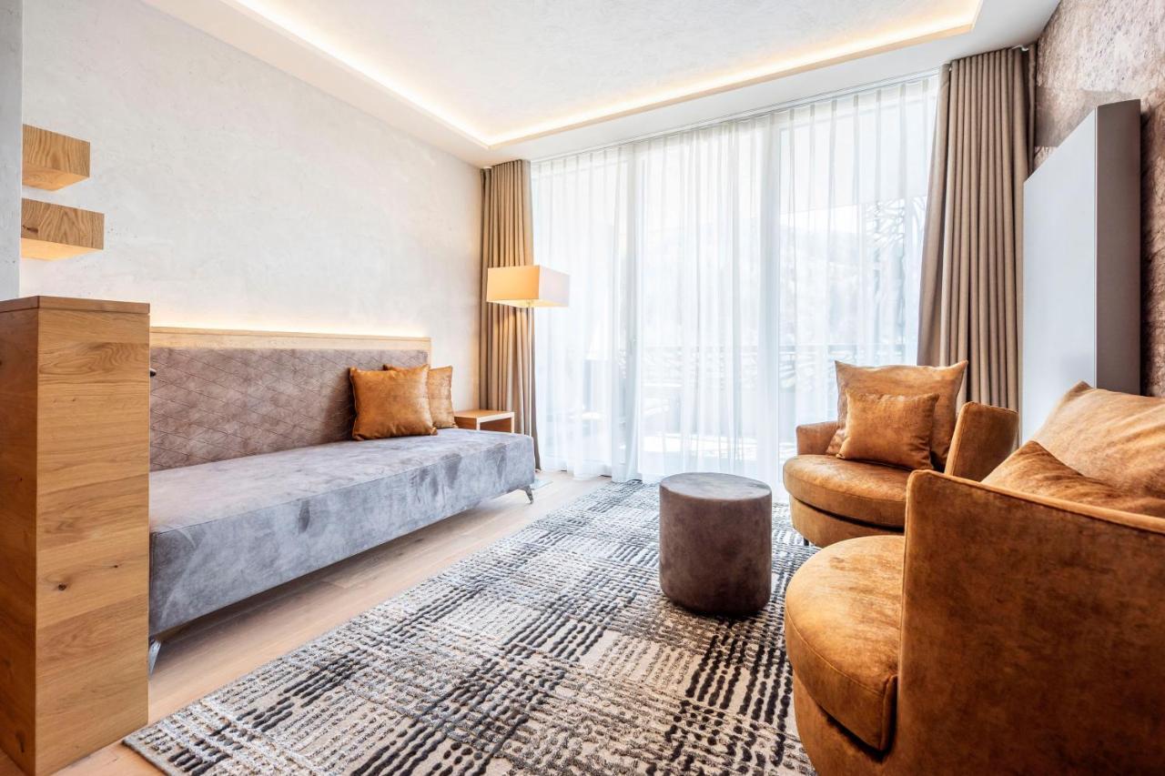 Dreibettzimmer mit Balkon