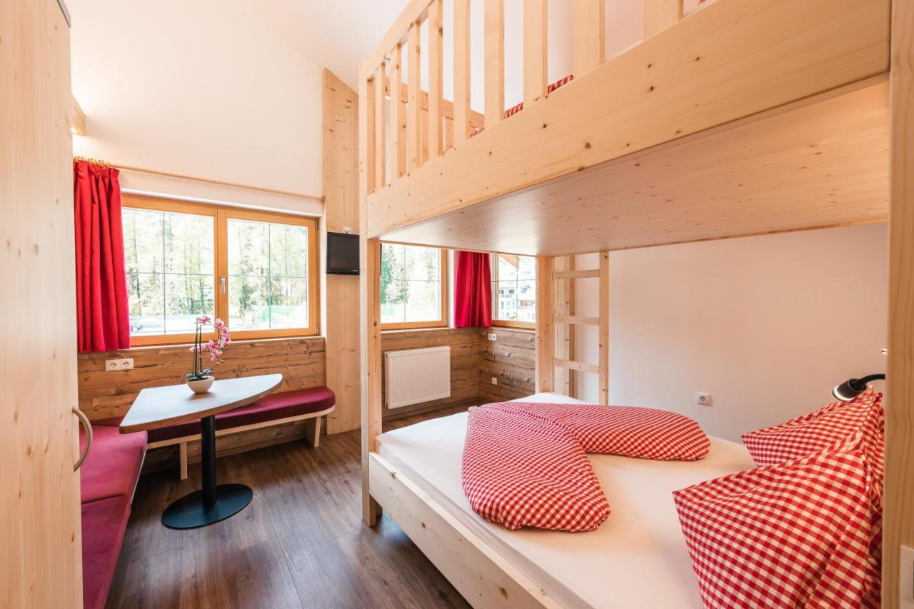 Suite mit Bergblick