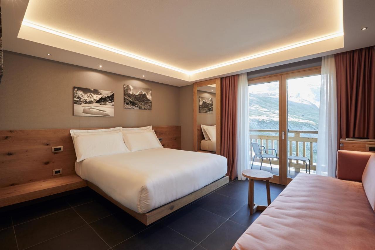 Dreibettzimmer mit Balkon