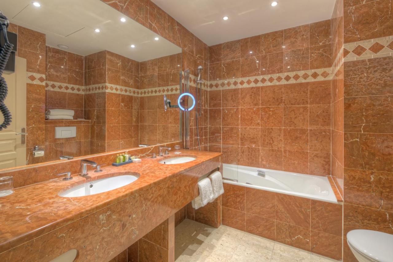 Superior Zimmer mit Stadtblick