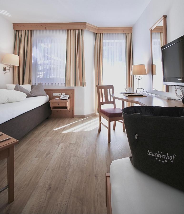 Single Room,1375724633:JPEG