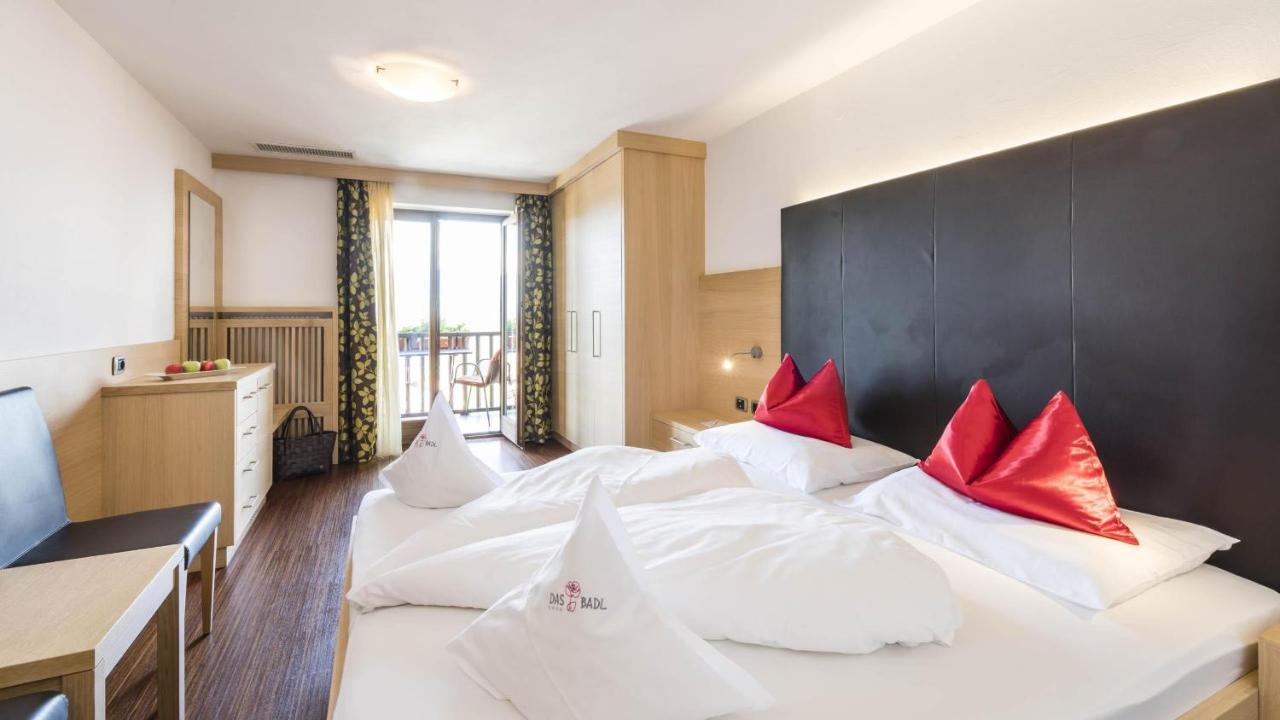 Doppelzimmer mit Balkon