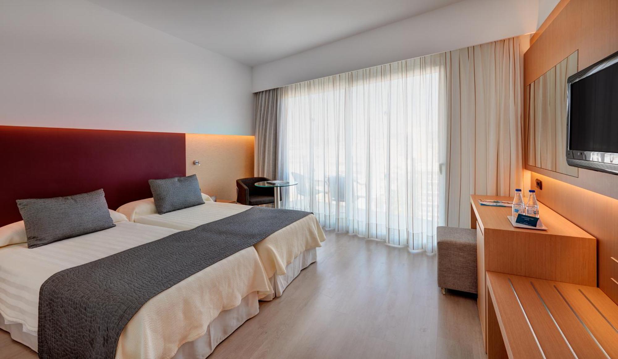 Double Lateral Sea View,1710598052:JPEG