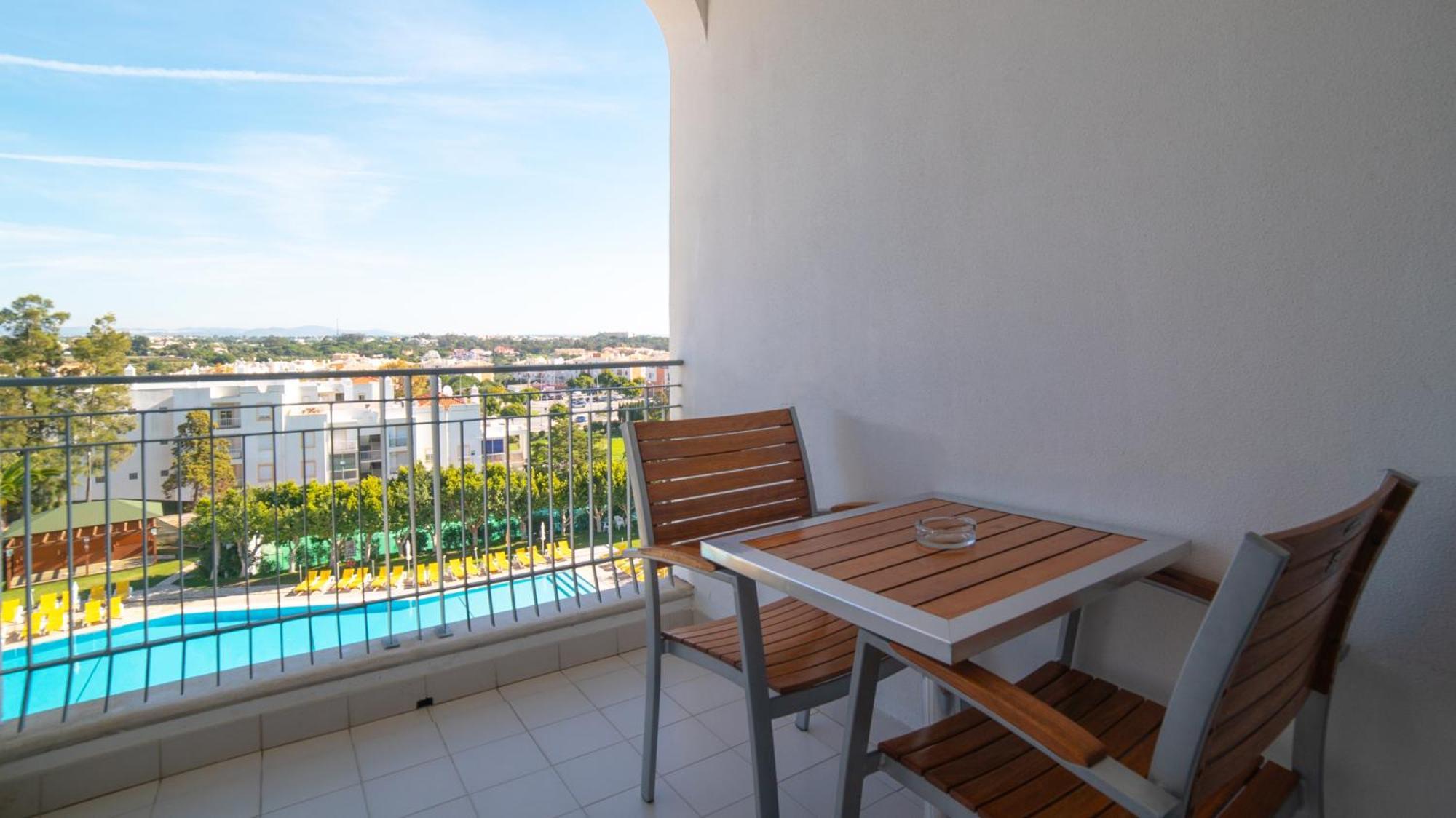 Apartment mit 1 Schlafzimmer und Poolblick