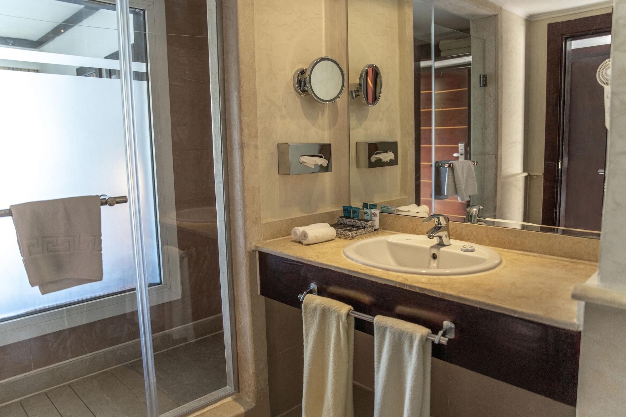 Deluxe Swim-Up Zimmer mit direktem Zugang zum Pool