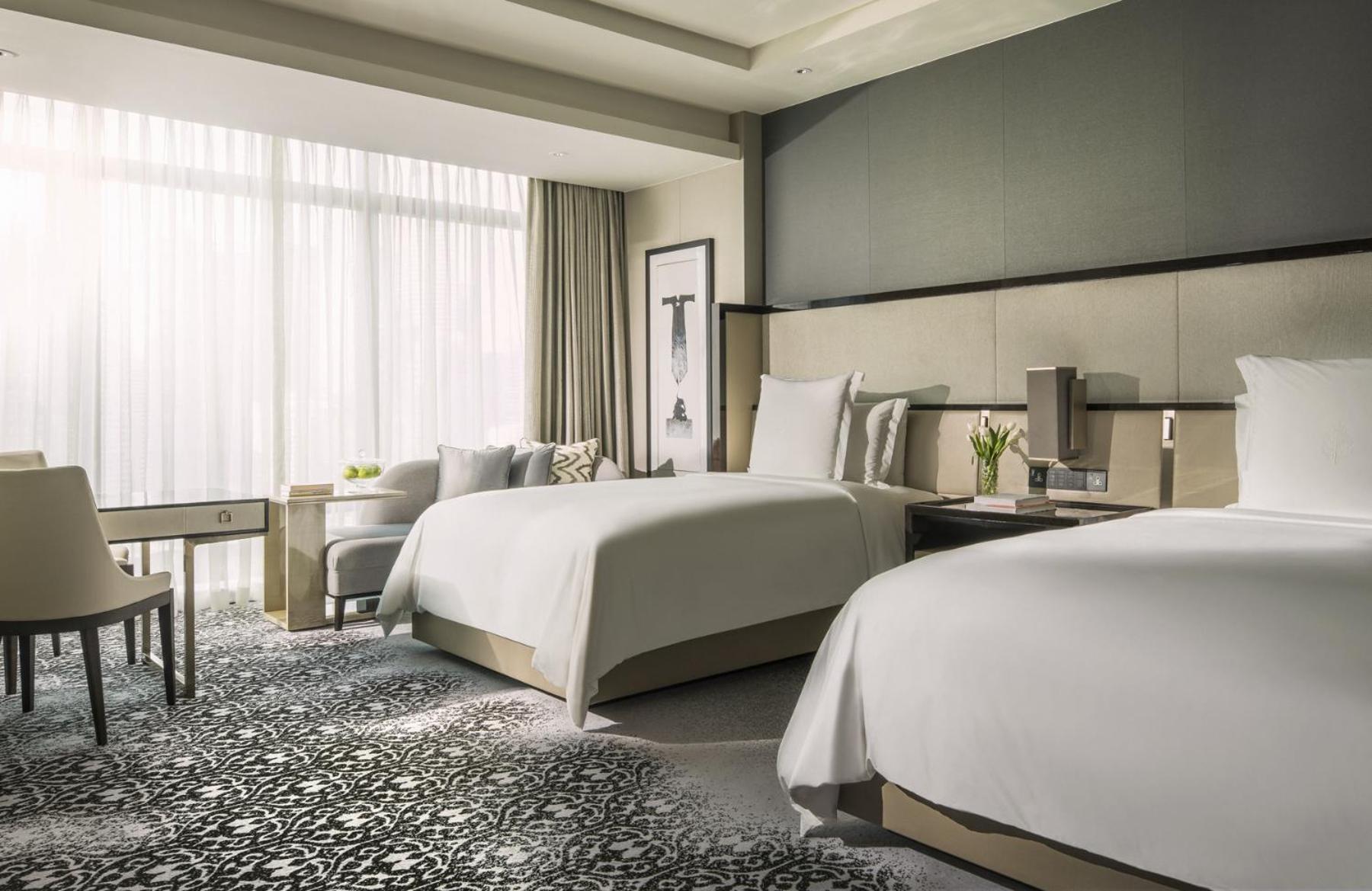 Doppelzimmer mit Stadtblick