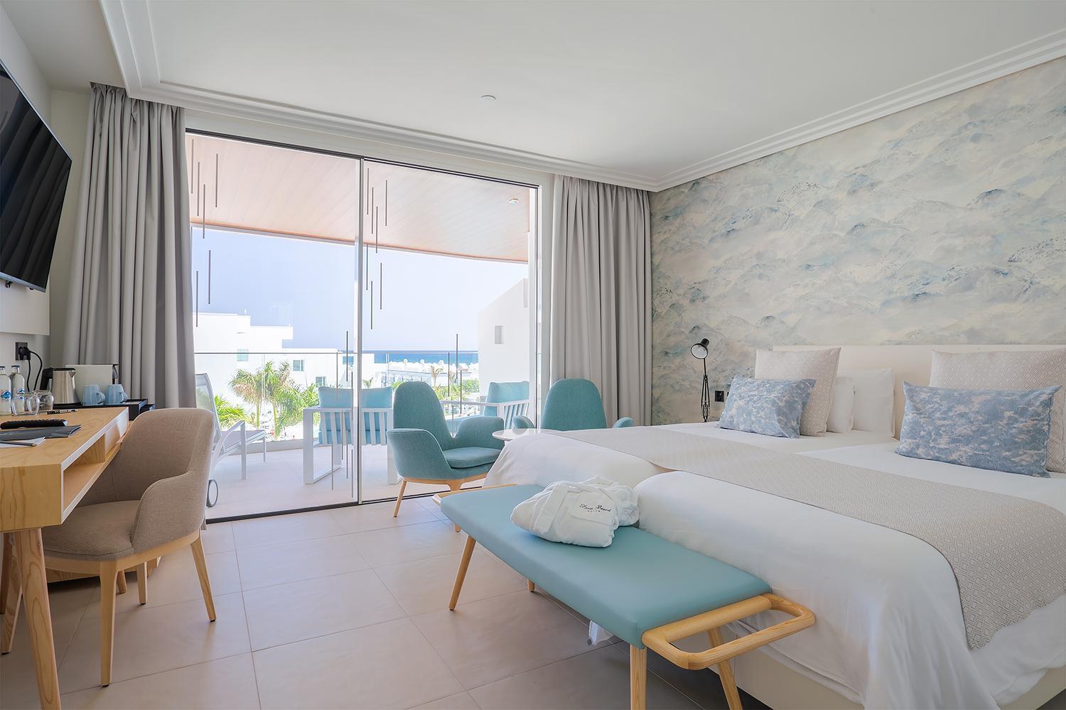 Doppelzimmer mit Meerblick und Zugang zum Wellnessbereich