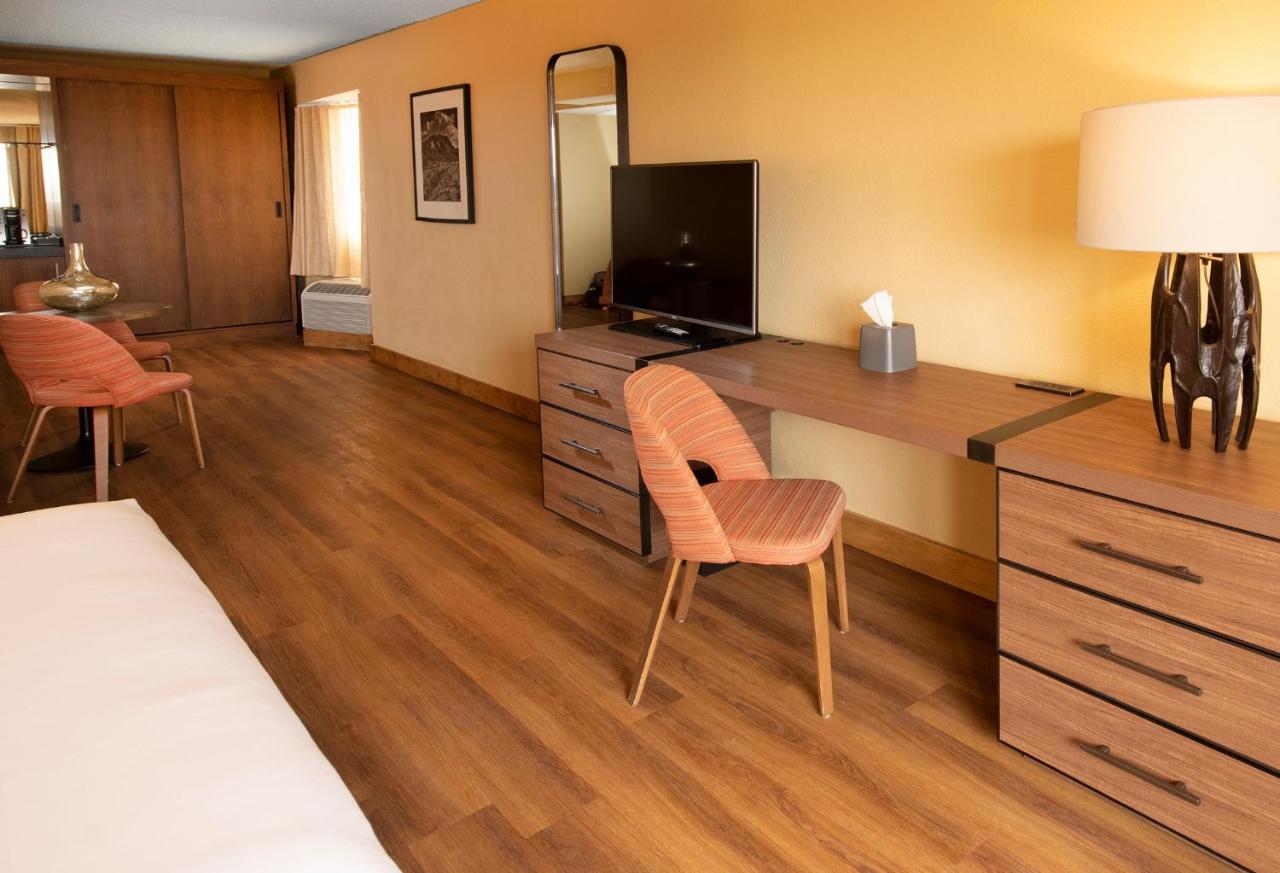 Junior Suite Balcony