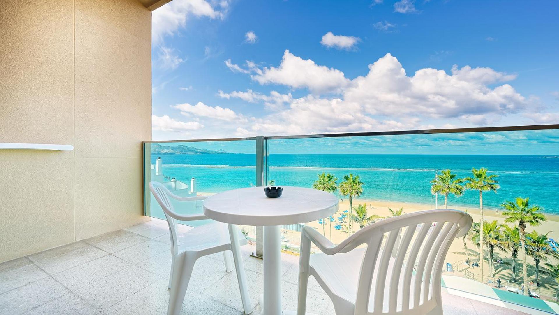 Zweibettzimmer mit Meerblick und kostenfreiem Zugang zum Wellnessbereich
