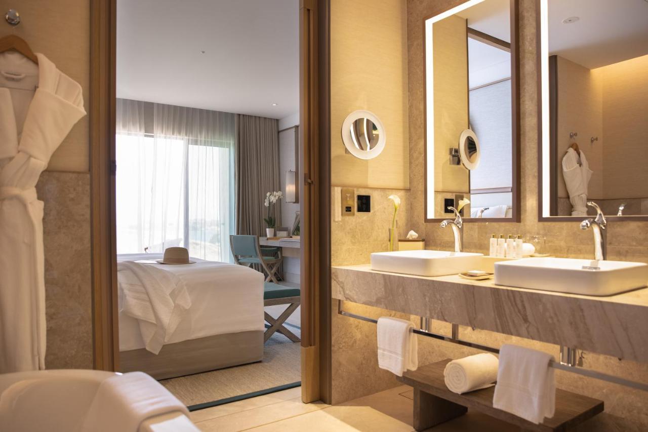 Deluxe-Zimmer mit Meerblick und Balkon
