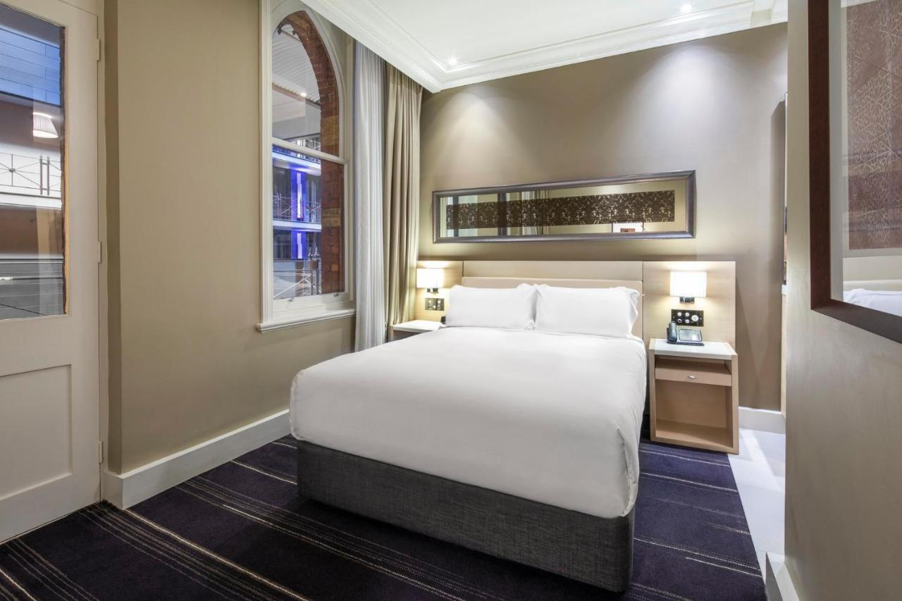 Classic Zimmer mit Kingsize-Bett