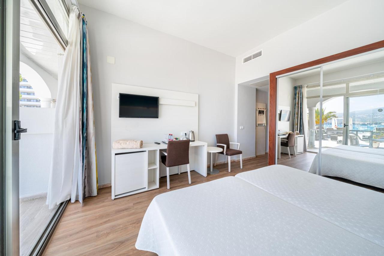 Zweibettzimmer mit Meerblick und direktem Zugang zur Sonnenterrasse