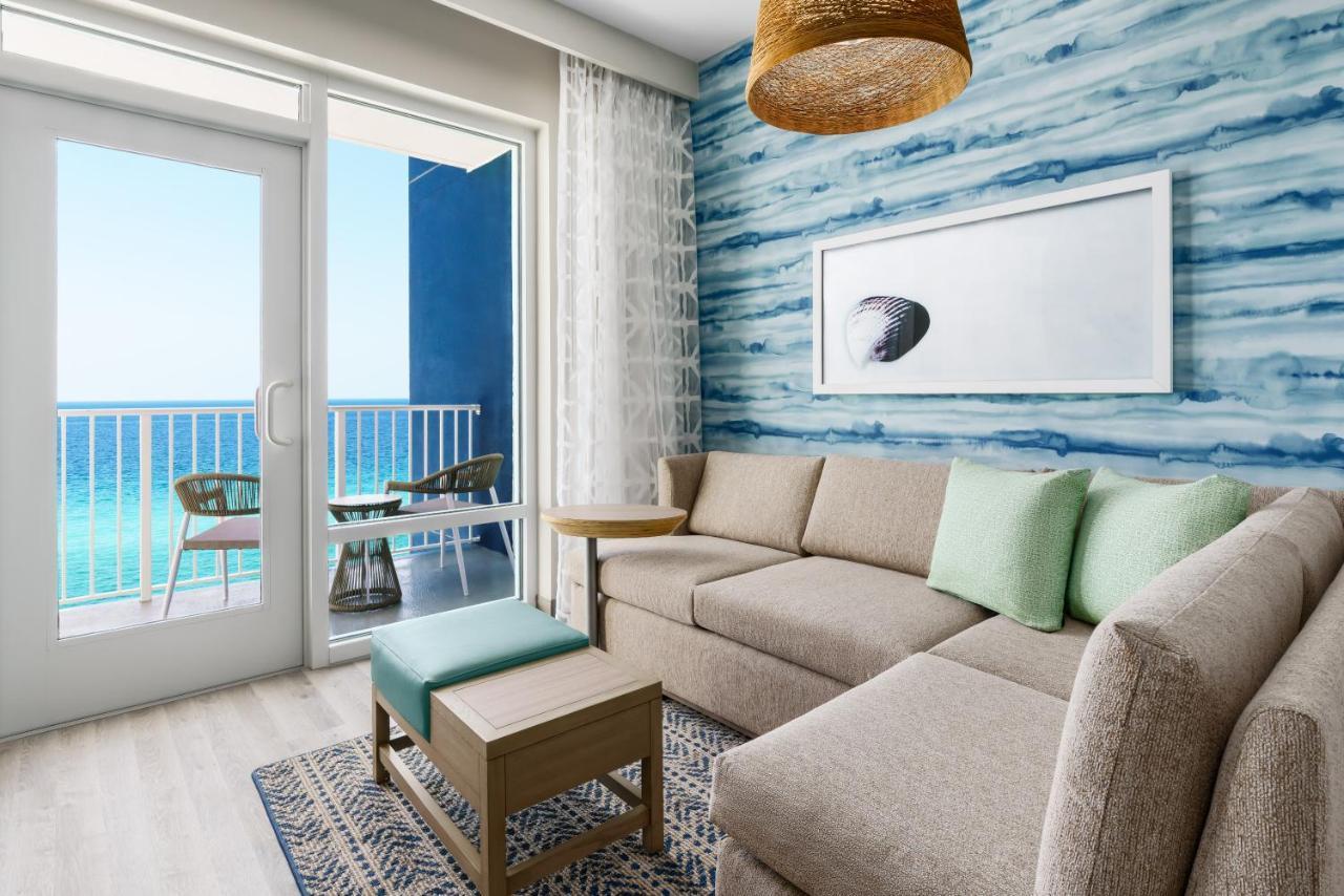 King Suite Sofa Bed Balcony Gulf View Disability Access