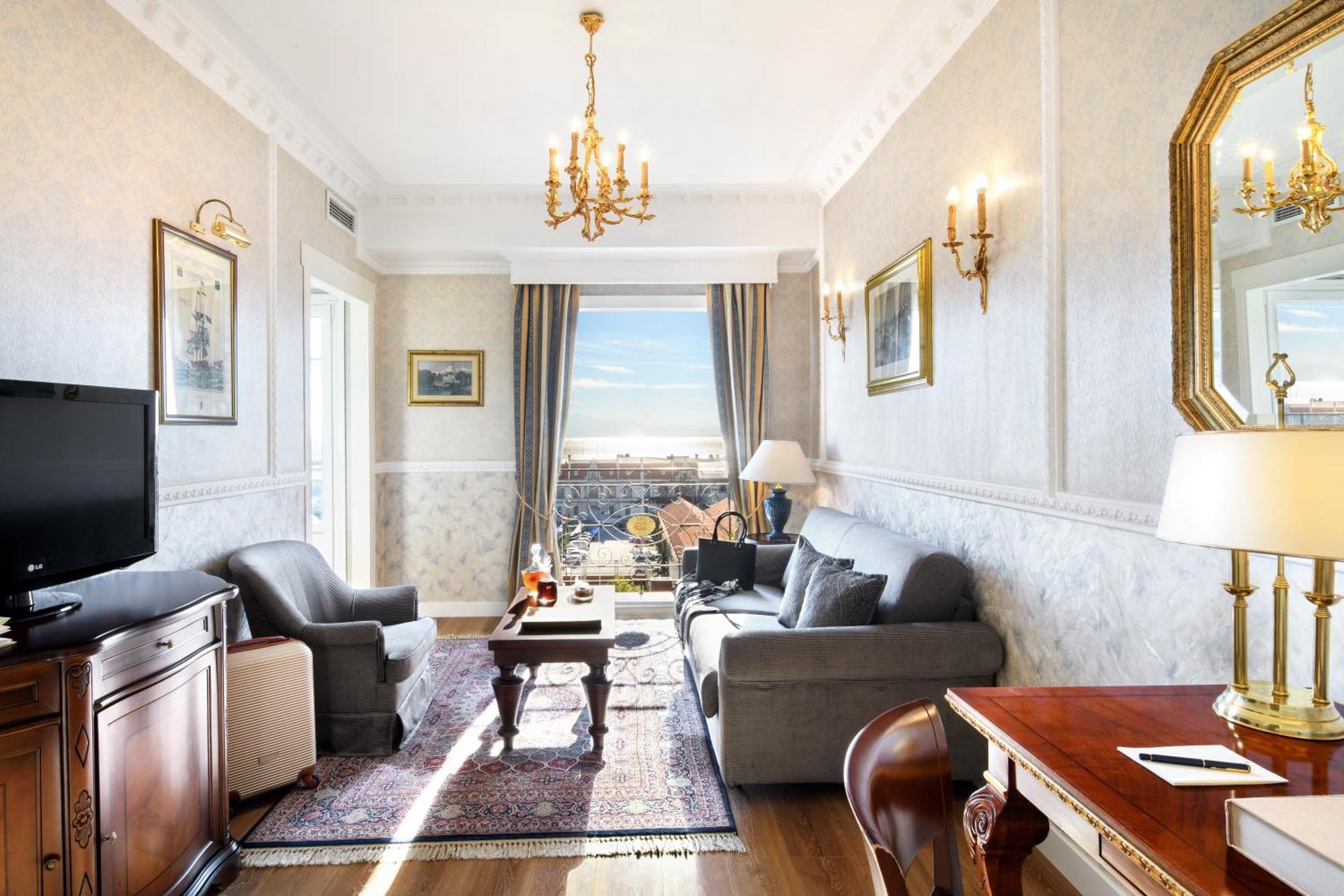 Superior Suite