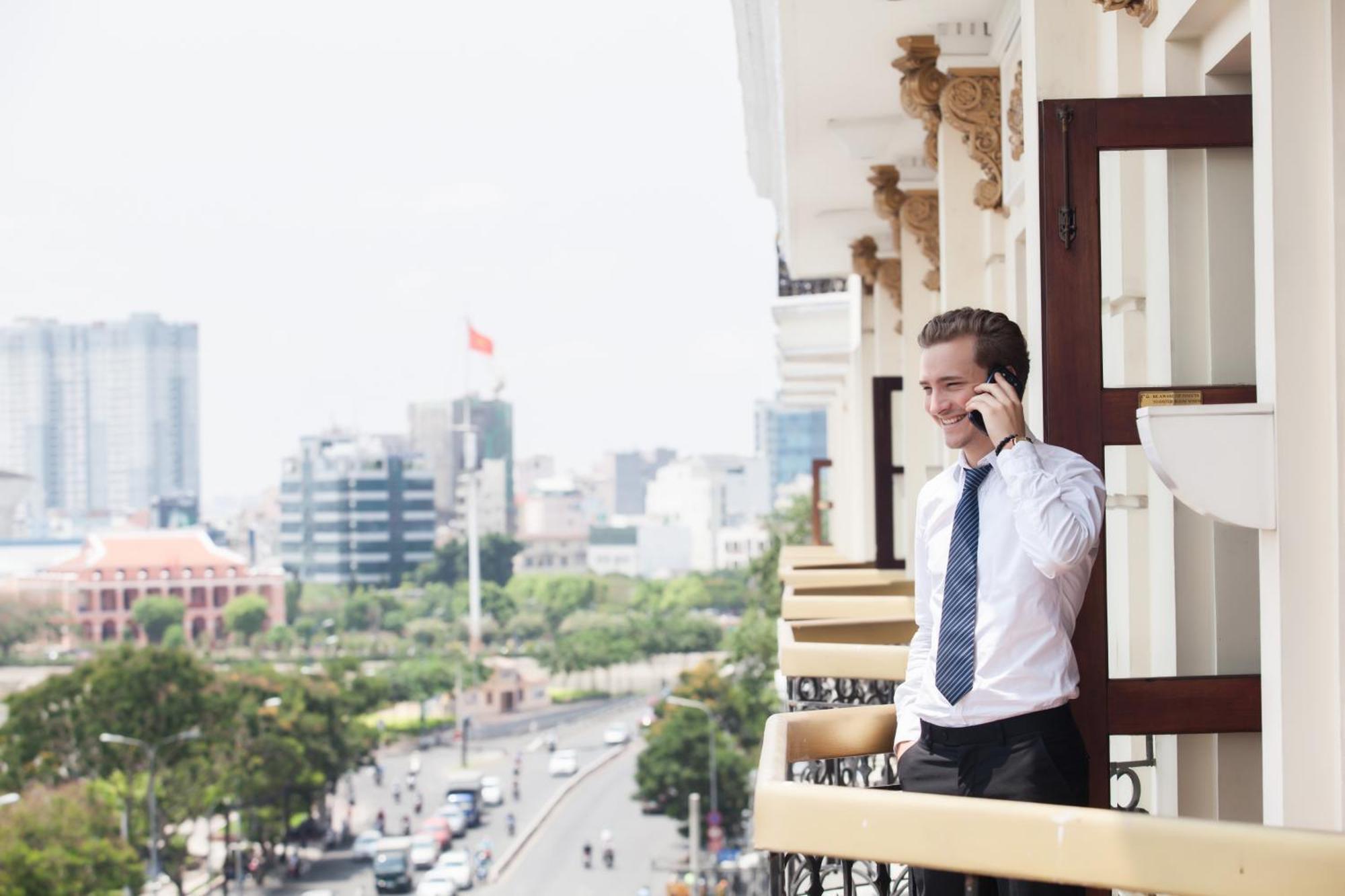 Century Saigon River Deluxe Doppelzimmer