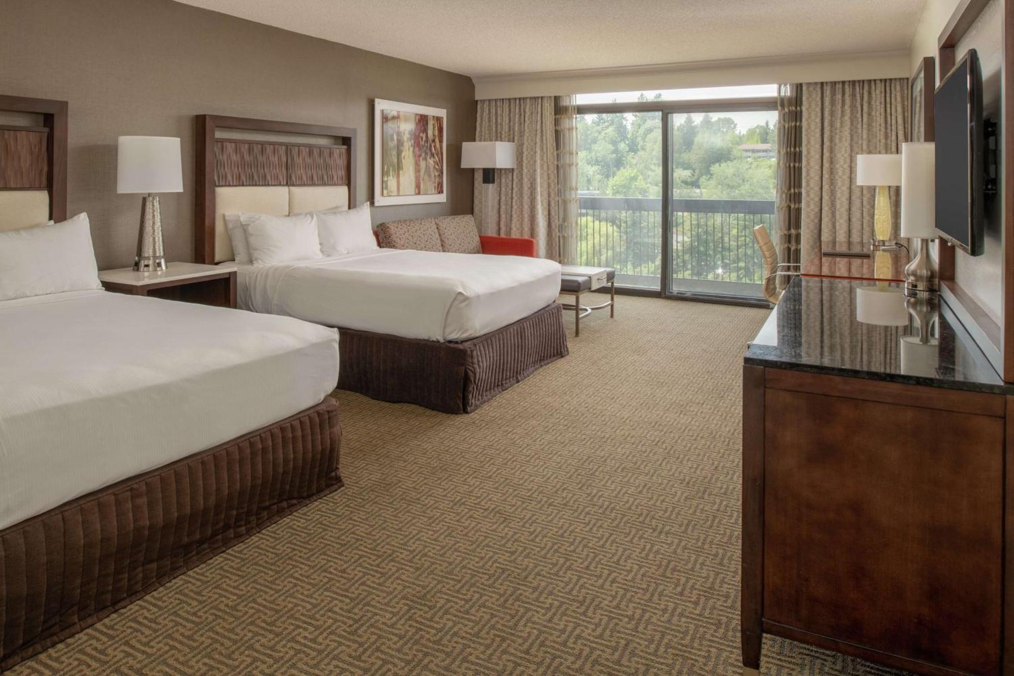 Two Queen Beds Hear Accessible Roll Shower