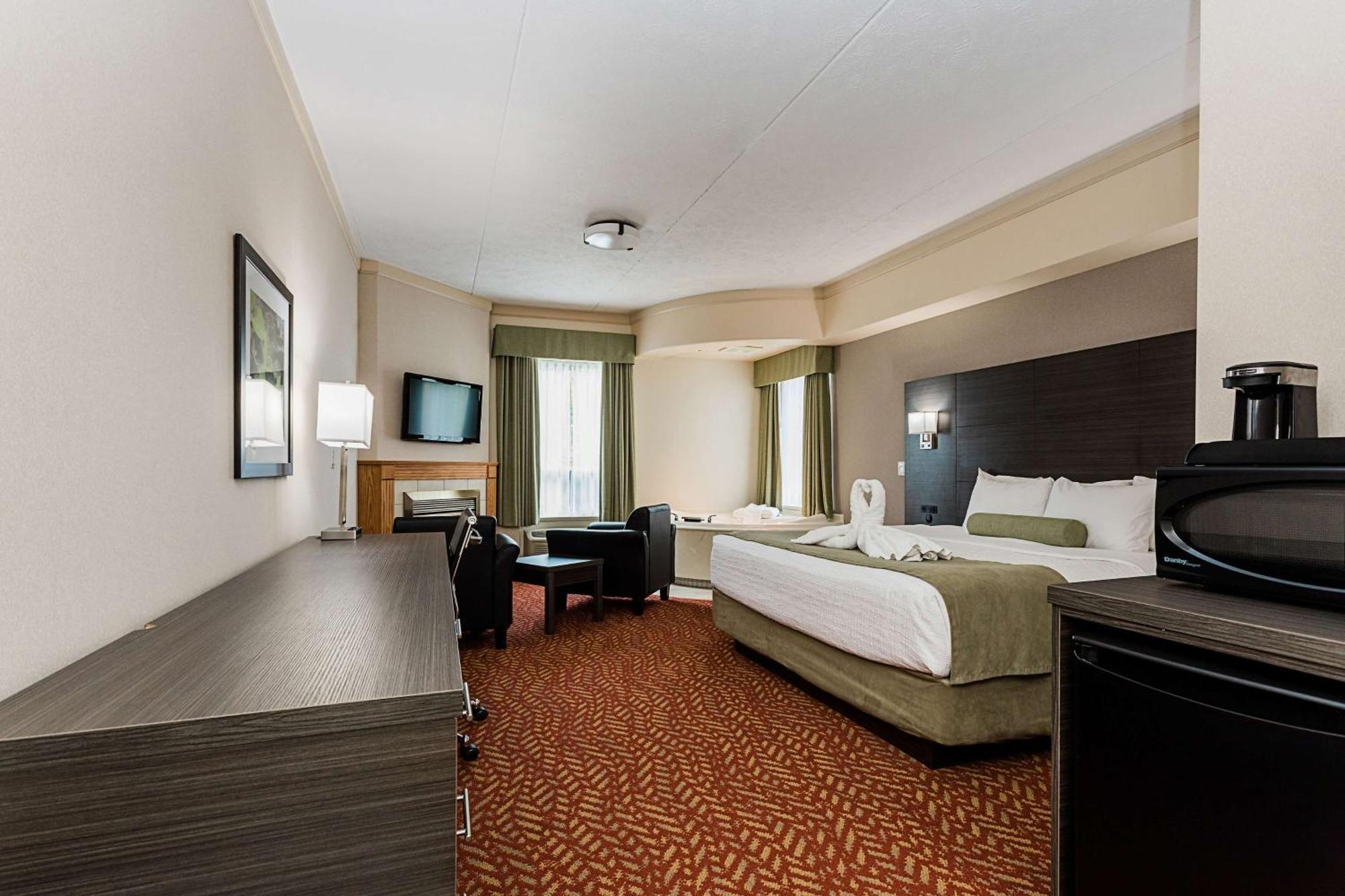 King Room with Spa Bath and Fireplace - Non-Smoking,1282957888:JPEG