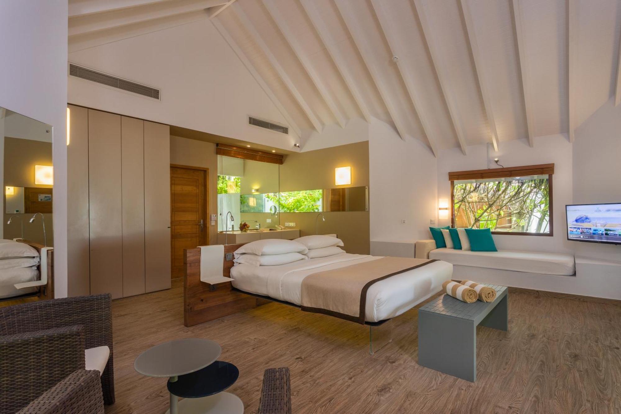 Strand Suite