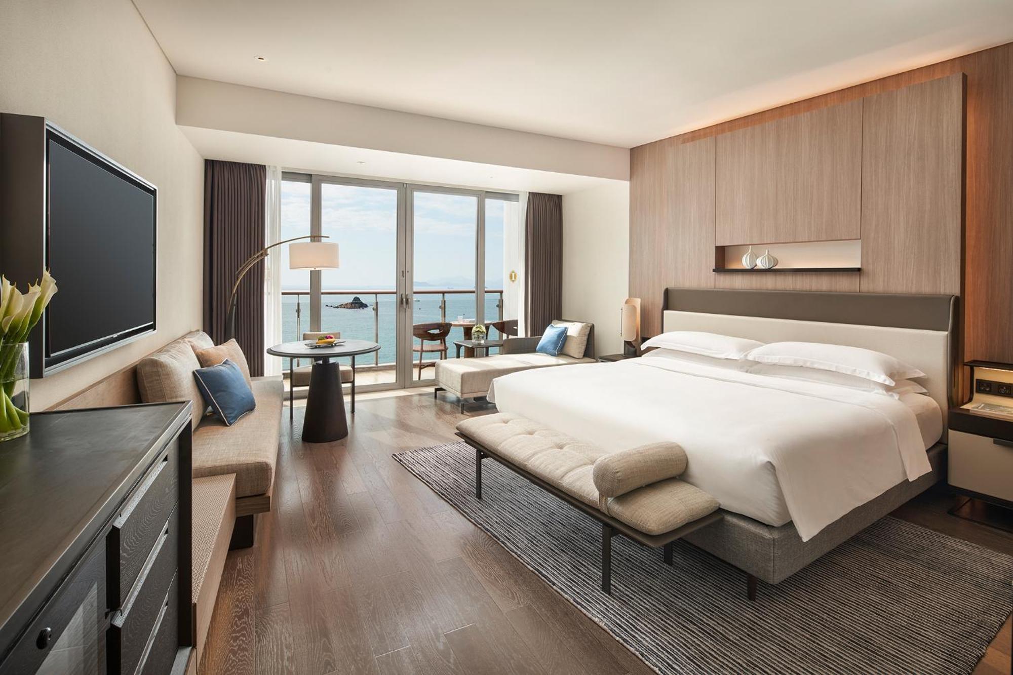 Junior King Suite with Ocean View - Kids Theme