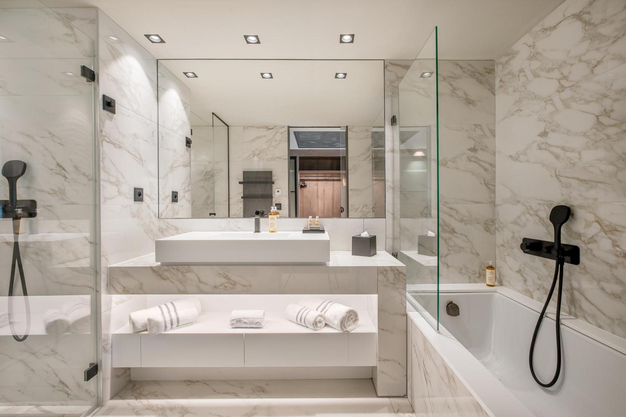 Deluxe Suite mit Balkon und kostenlosem Zugang zum Spa