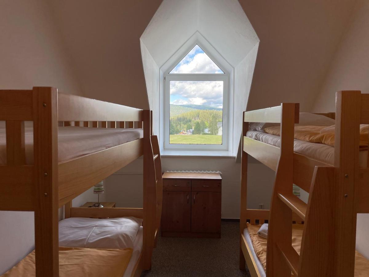 Budget Familienzimmer mit Gemeinschaftsbad