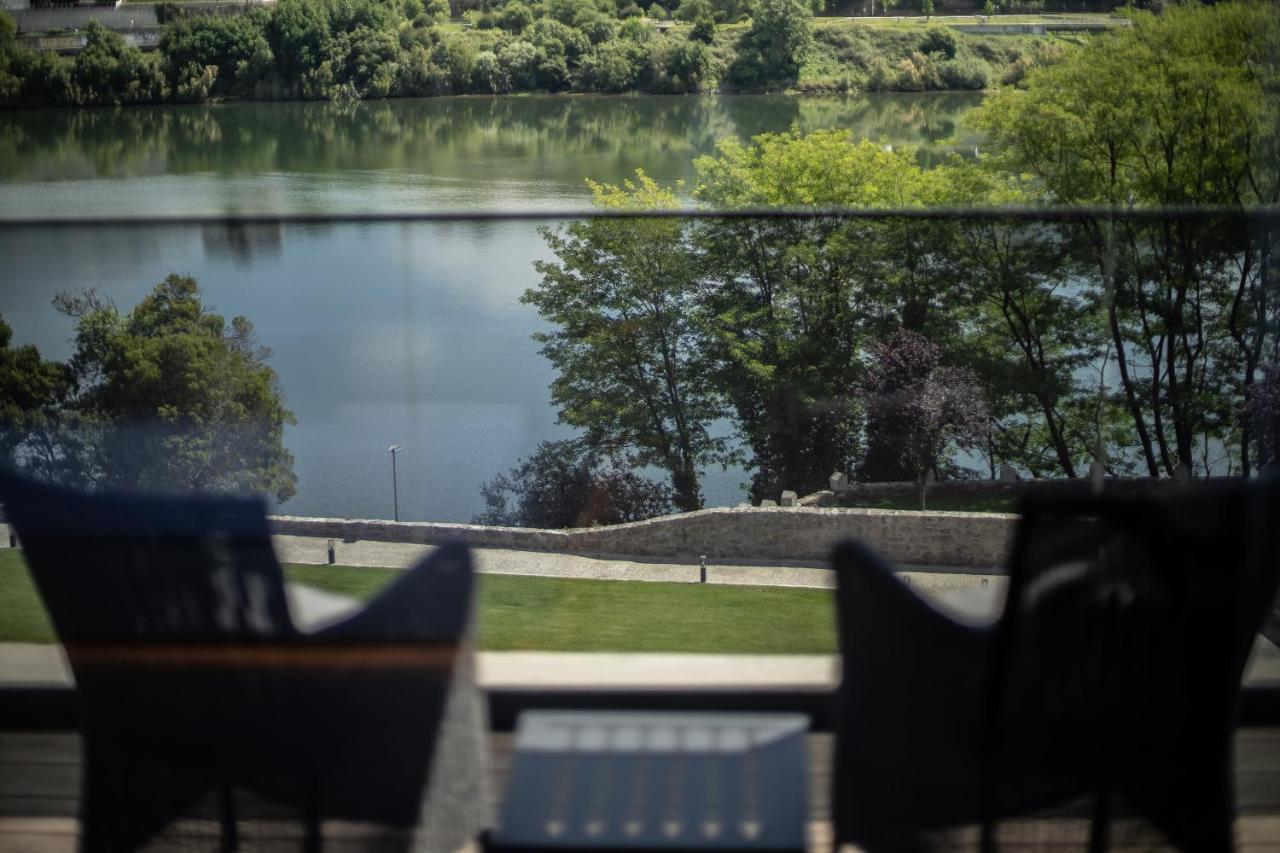 Premium Two Bedroom with River View