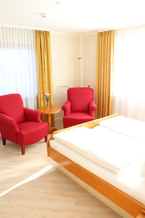 Doppelzimmer mit Balkon