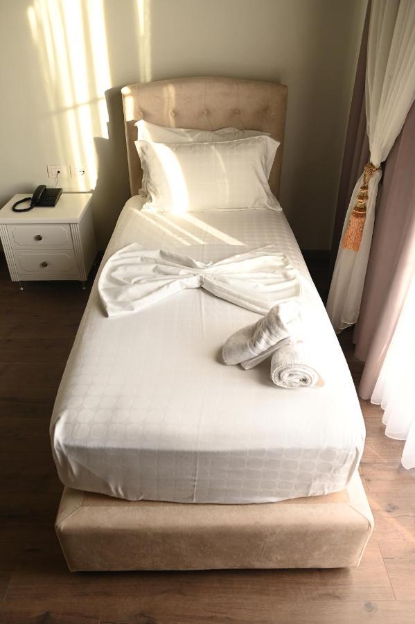 Deluxe Double or Twin Room,1298538400:JPEG