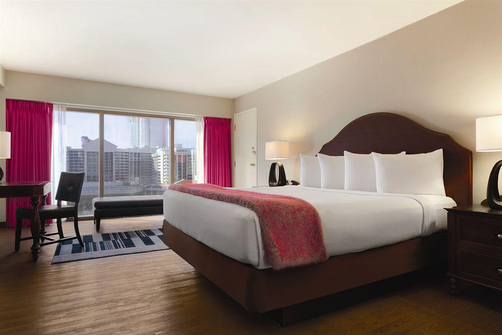 Zimmer Fab mit 1 Kingsize-Bett - Nichtraucher