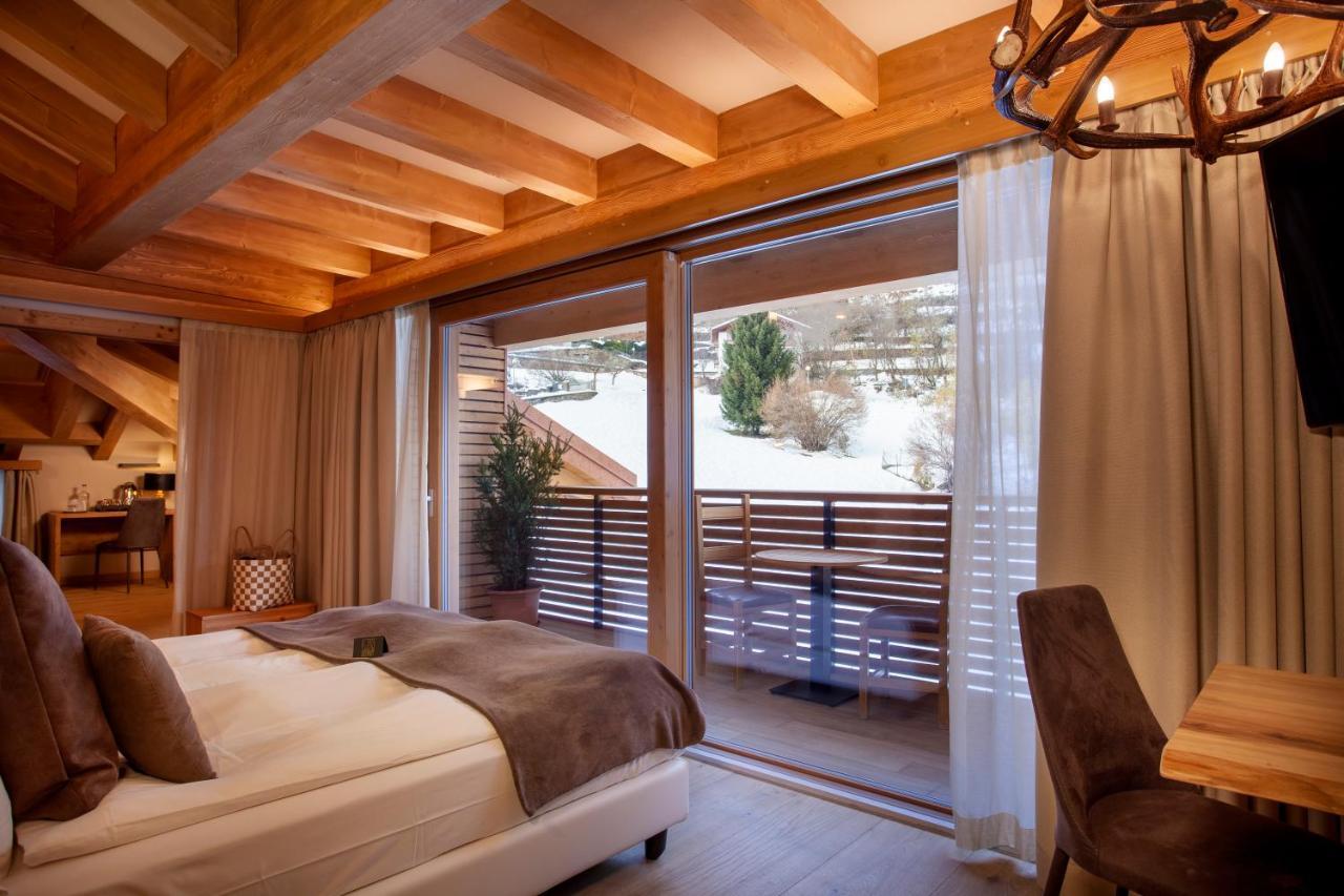Suite mit Bergblick