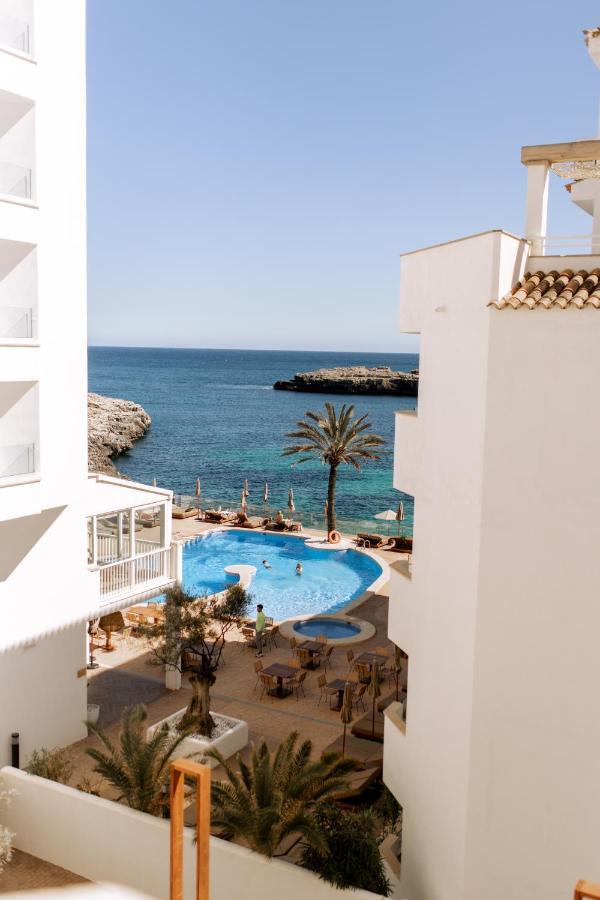 Apartment mit seitlichem Meerblick