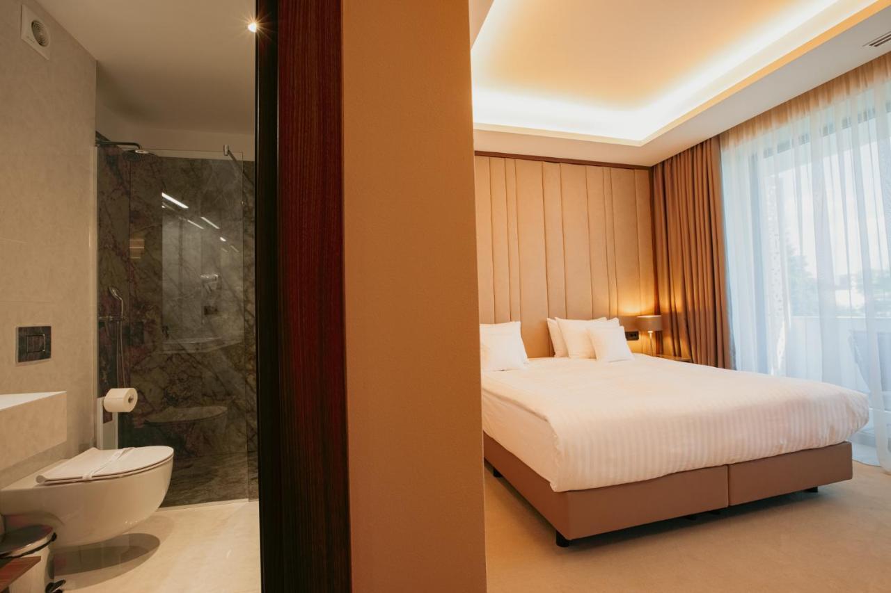 Business Zimmer mit Balkon