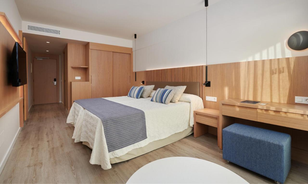 Doppel- oder Zweibettzimmer