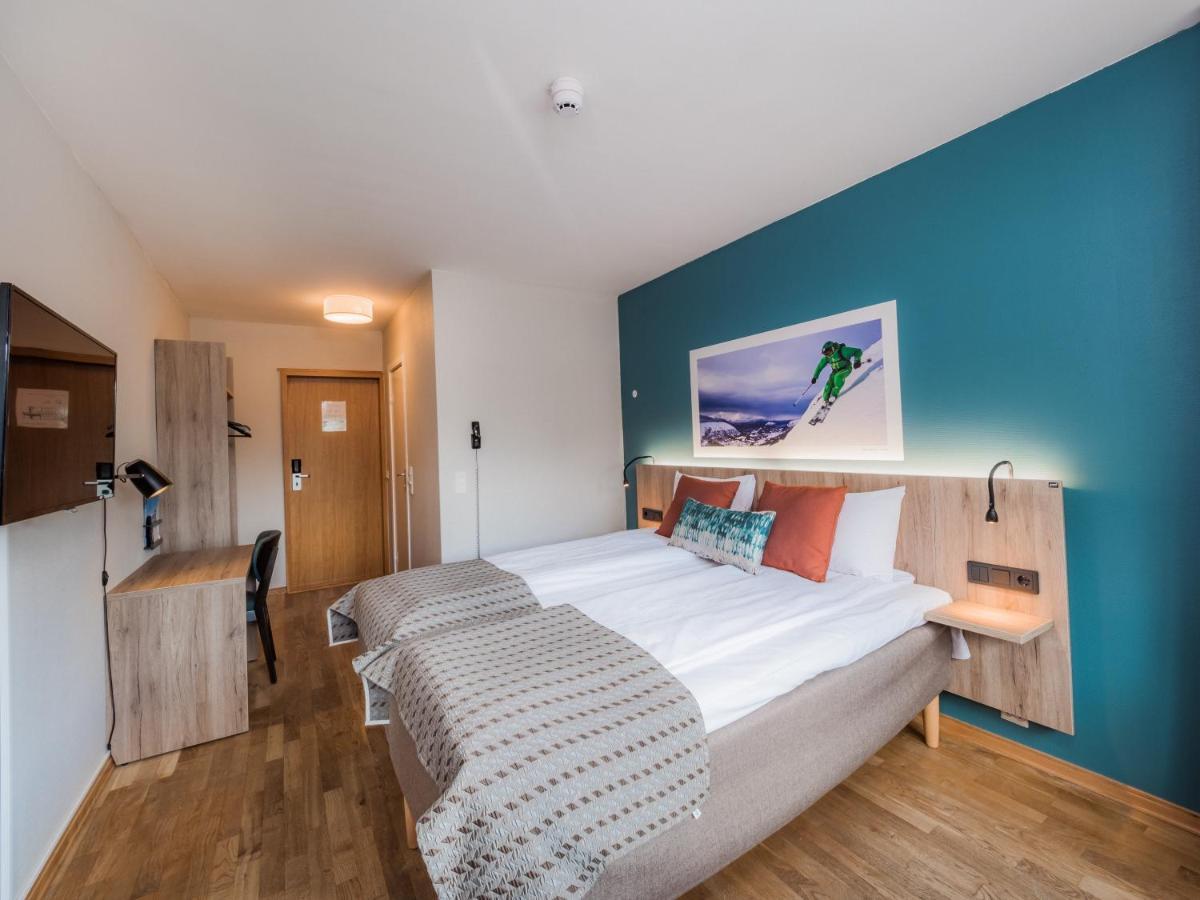 Doppelzimmer mit Balkon