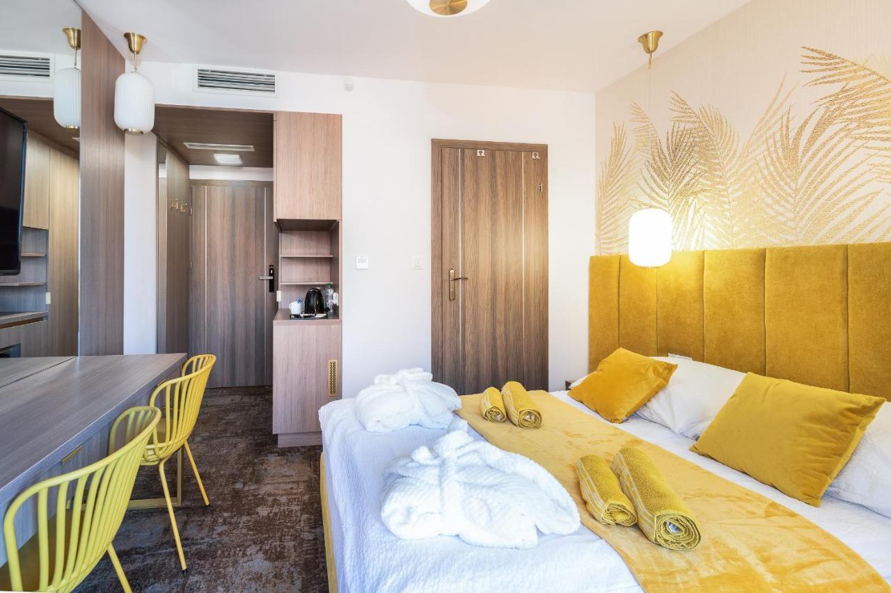 Deluxe Doppelzimmer mit Balkon und Meerblick