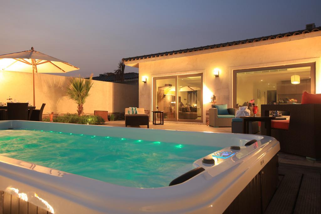 Villa Royal mit 3 Schlafzimmern und Whirlpool
