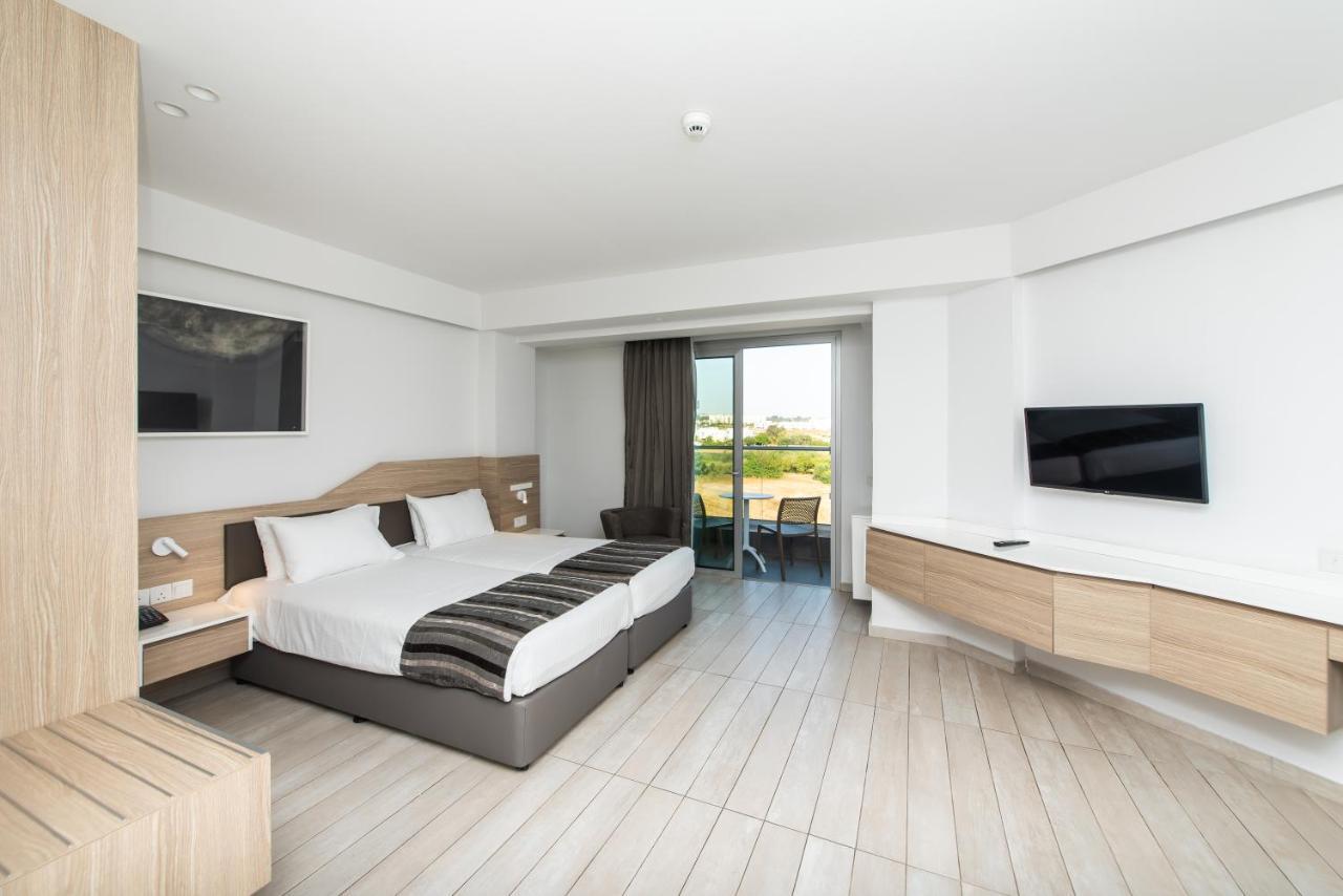 Superior Zimmer mit Landblick