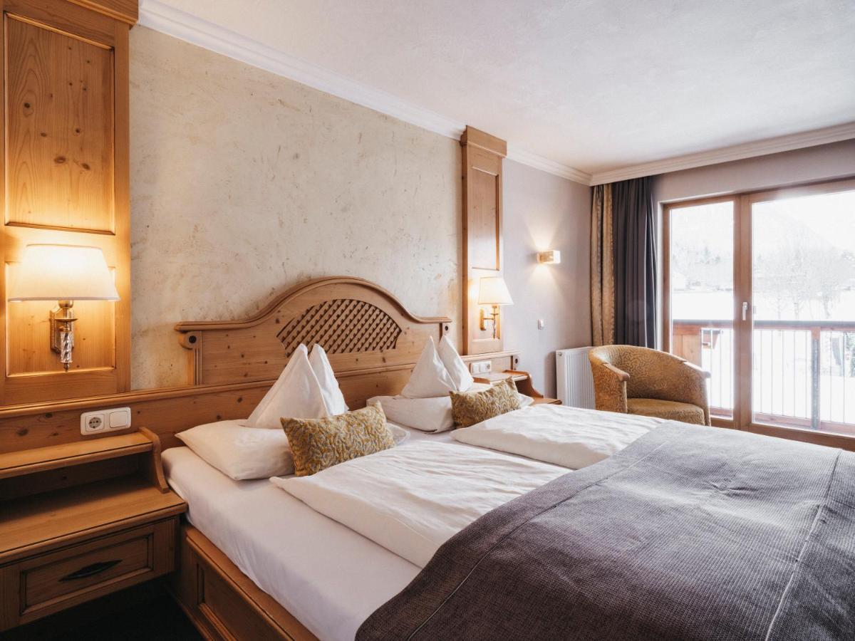 Doppelzimmer mit Balkon