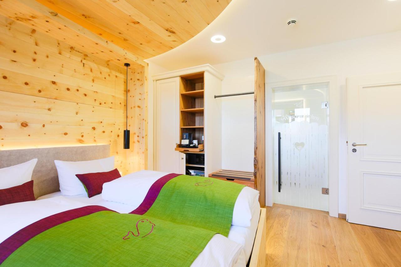 Doppelzimmer mit Gartenblick