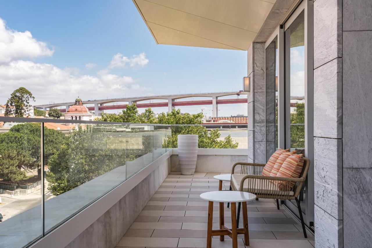 Deluxe Suite mit Queensize-Bett und Flussblick
